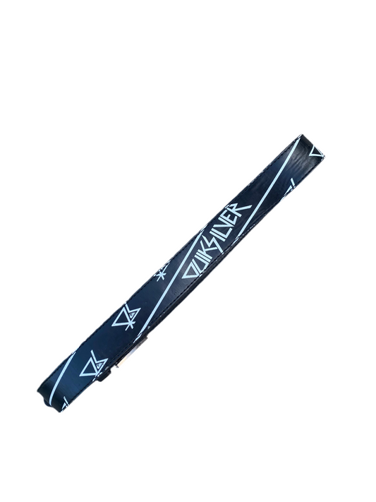Y2K Quicksilver black and white printed belt