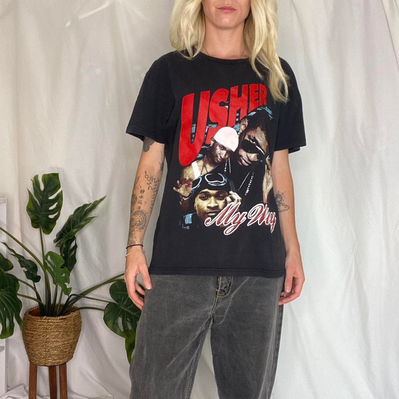 Vintage style Usher Graphic T-shirt