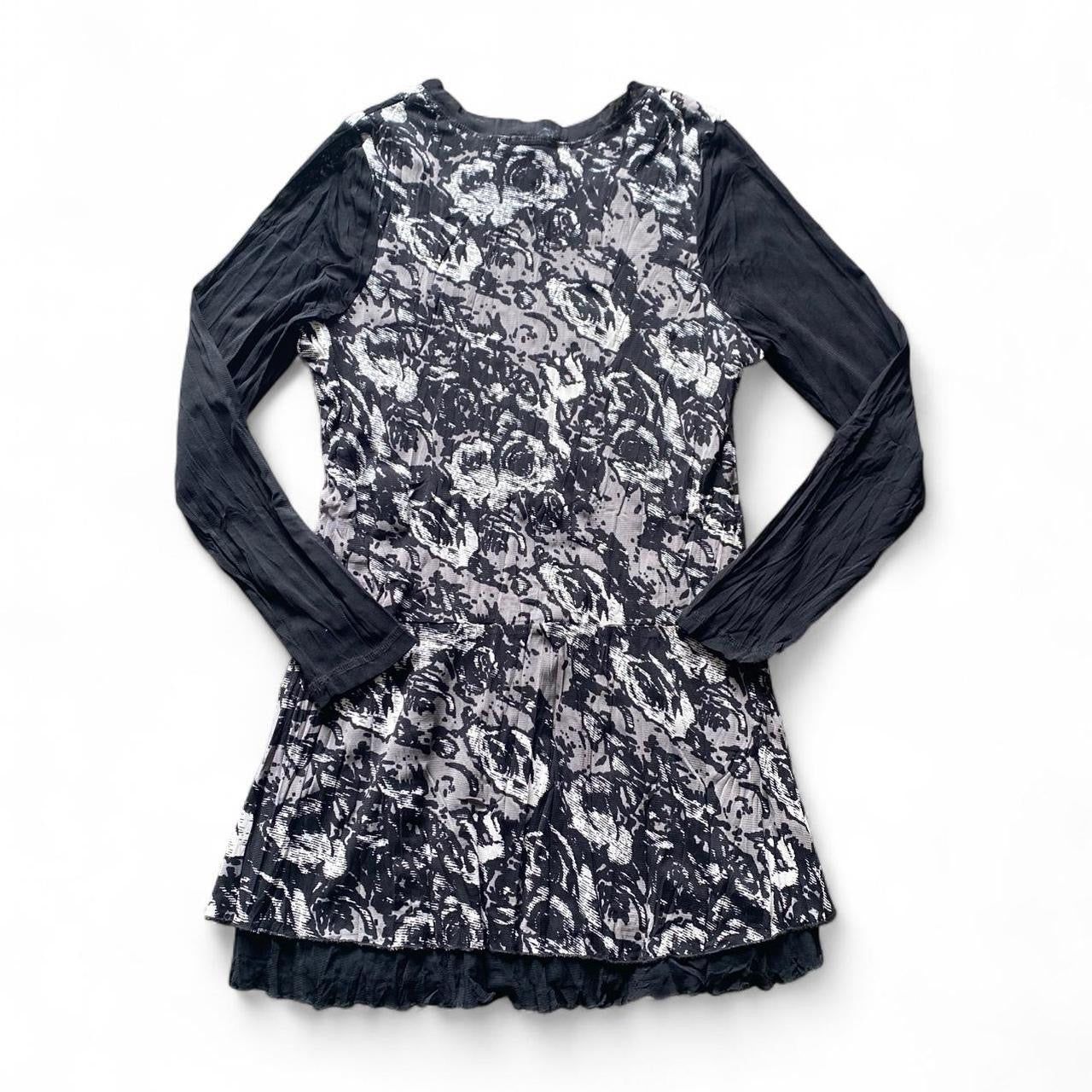 Beautiful Black & grey floral print dress with ruffle hem