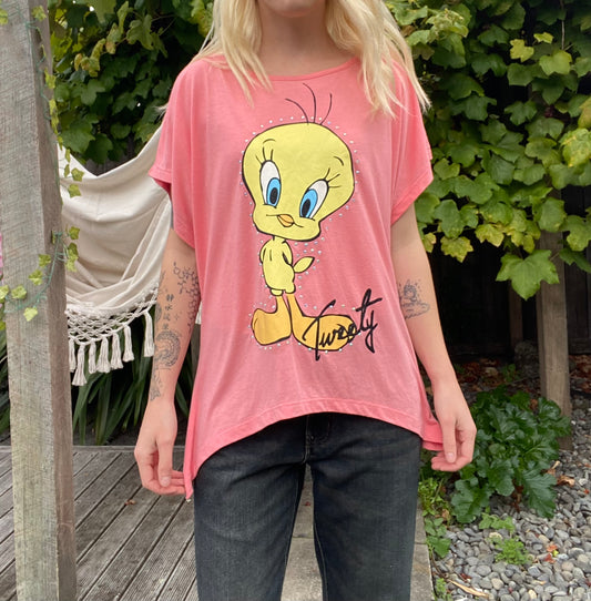 00s cute Tweety Bird Tee with gemstones