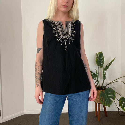Y2K black linen tank with white embroidery