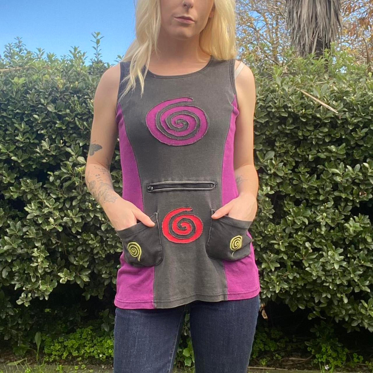 Funky Vintage Purple/black vest top
