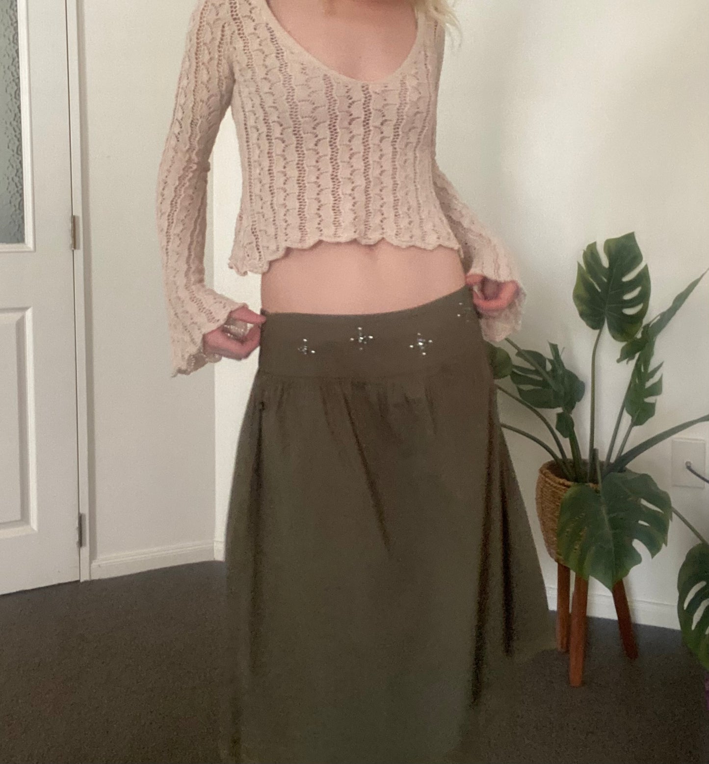 Khaki green fairy low rise midi skirt with lace trim