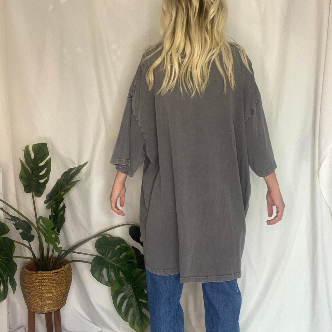 Anti-order vintage style grey graphic T-shirt