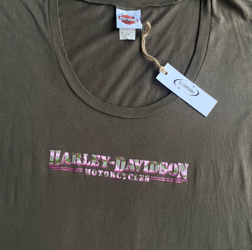 Vintage Y2K Harley Davidson army girl pink and Khaki tee!