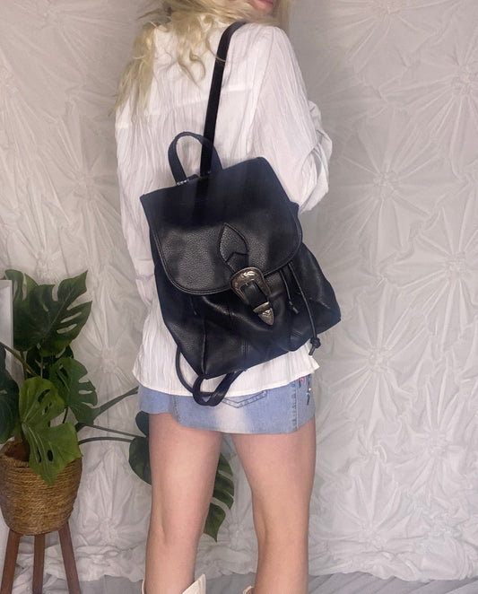 Black leather Style backpack with silver buckle!