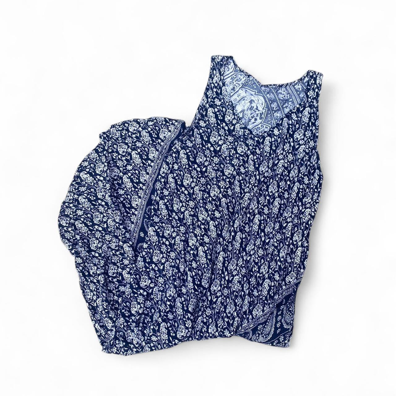 Beachy elephant print flowy maxi dress