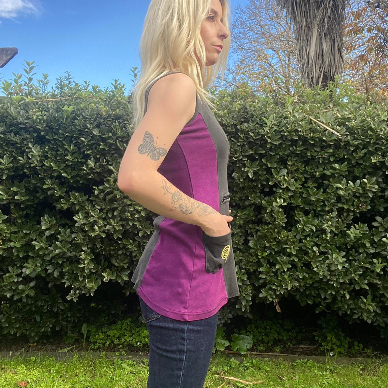 Funky Vintage Purple/black vest top
