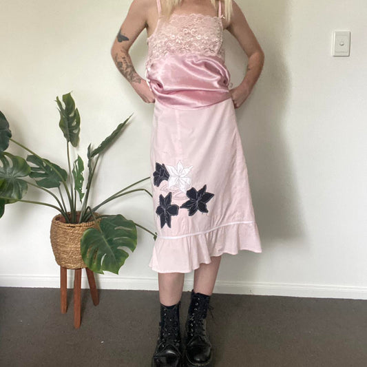 Vintage pretty pink midi skirt
