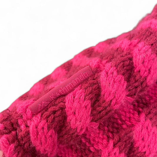 Amazing Two toned striped knit beanie w pom-poms