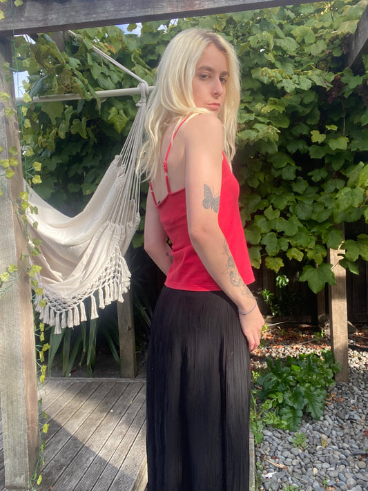 90s red tank top