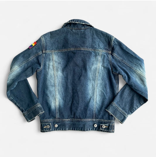 Y2K rip curl denim jacket with cute patches!!