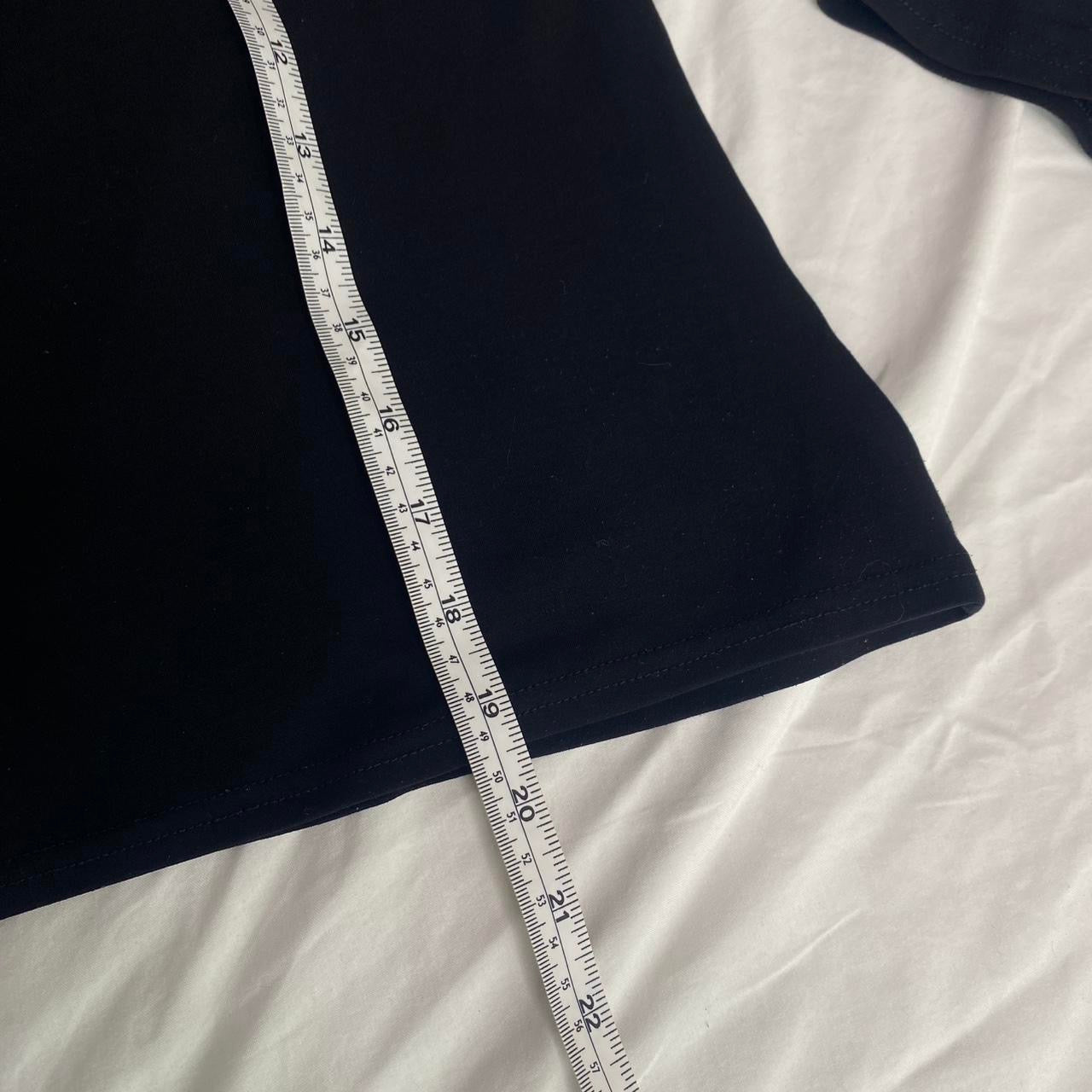 Black 3/4 v neck collared top