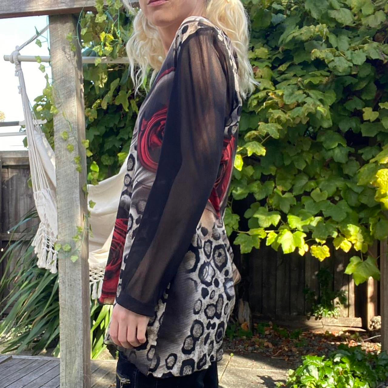 Cool 00s Rose and Leopard Print Asymmetrical Top